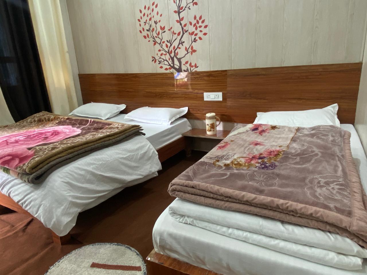 WhatsApp Image 2025-03-26 at 6.23.18 PM